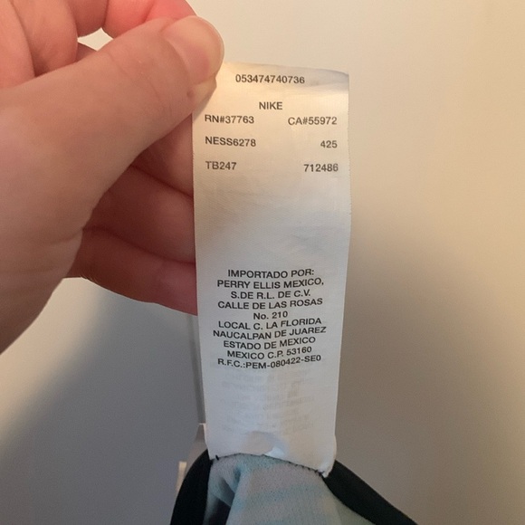 Nike Open Back Abstract Blue Orange and Black Athletic Racerback Top Size Medium - Picture 8 of 8